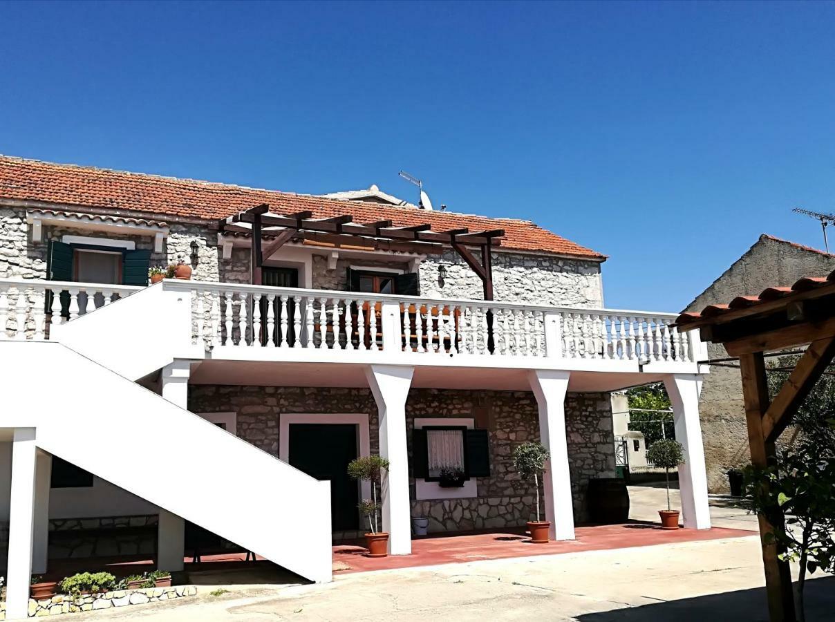 Apartments Dalmatian Stone House Turanj Kültér fotó